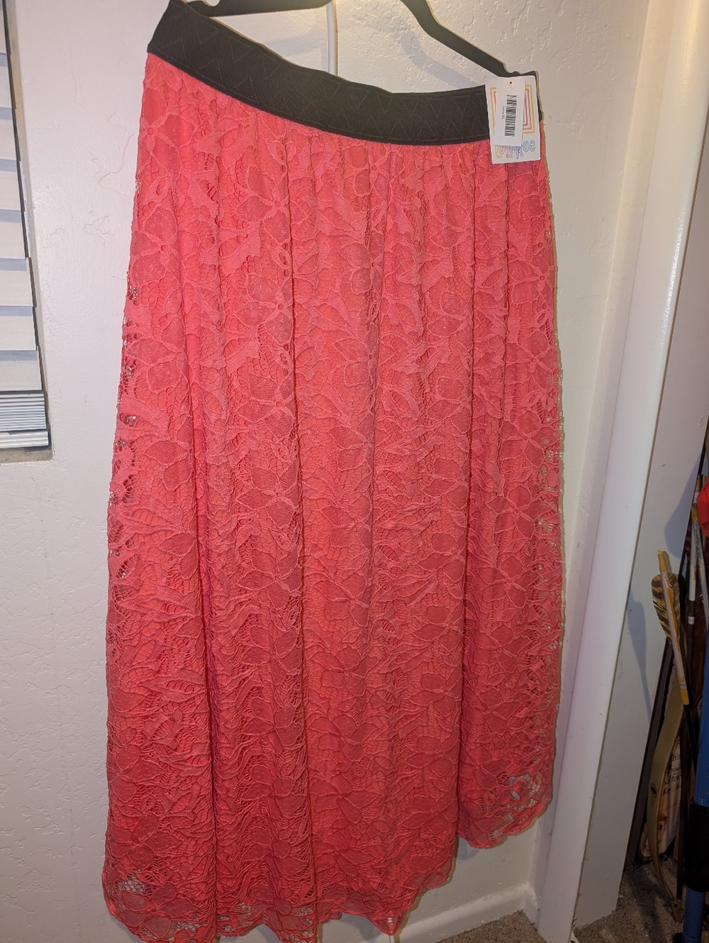 LuLaRoe Lucy-XL  Lace Midi Skirt in Coral